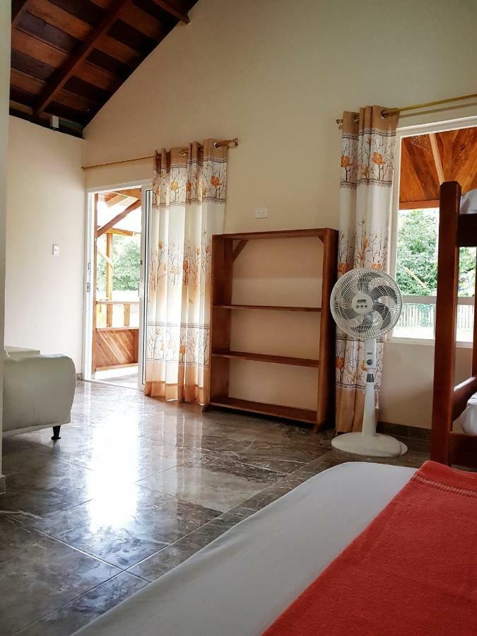 El Valle  Coco Loco Lodge מראה חיצוני תמונה